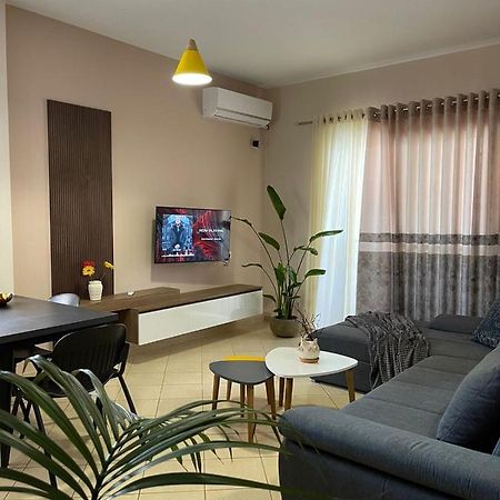 Kejsi Apartments Tirana Buitenkant foto